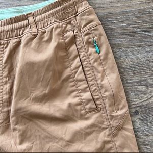 Birddogs classic pull on shorts size Medium 7 inch inseam